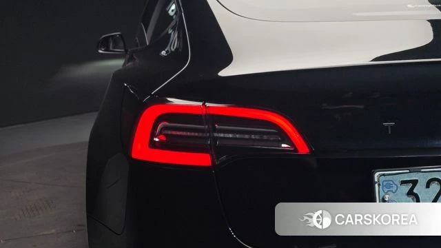 Tesla Model 3 id 4676977 из Кореи 15