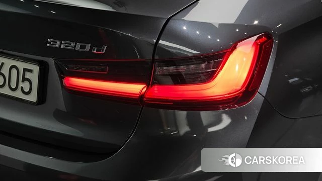 BMW 3 Series (G20) id 5028880 из Кореи 15