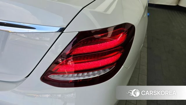 Mercedes-Benz E-Class W213 id 4923509 из Кореи 15