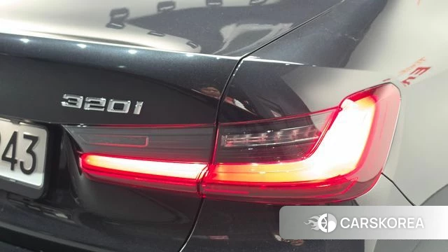 BMW 3 Series (G20) id 5011001 из Кореи 15