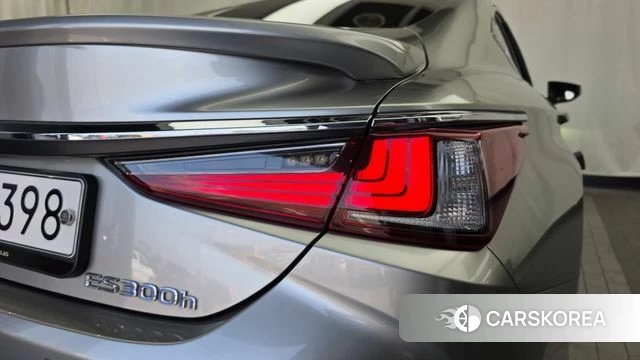 Lexus ES300h 7th generation id 4922810 из Кореи 15