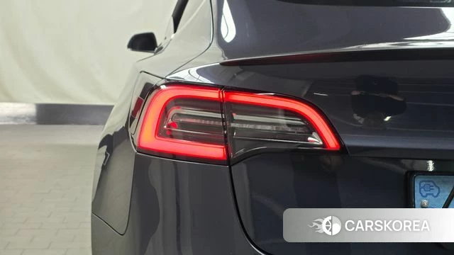 Tesla Model 3 id 4551274 из Кореи 15