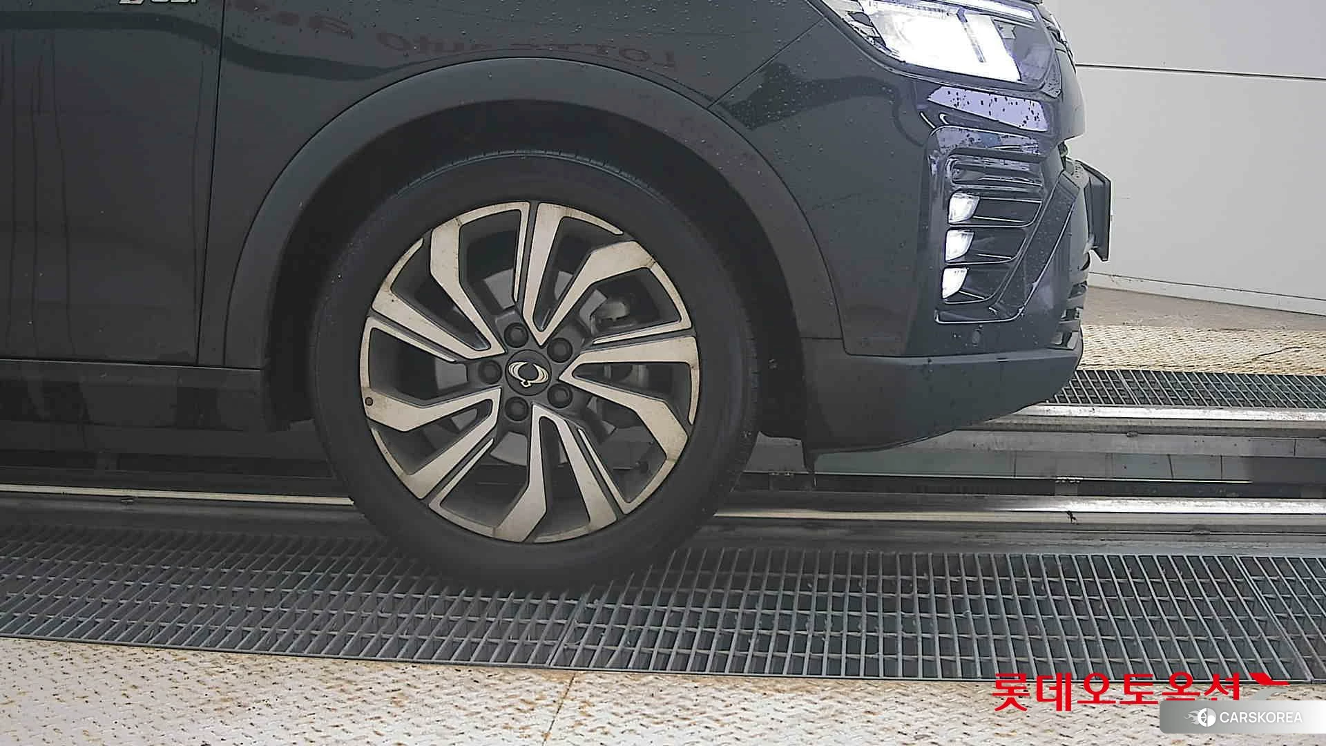 SsangYong Tivoli id 4984728 из Кореи 15