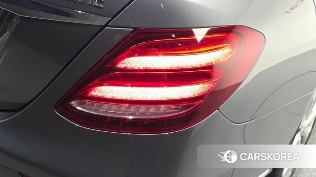 Mercedes-Benz E-Class W213 id 4952809 из Кореи 15