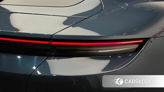 Porsche Taycan id 4980176 из Кореи 15