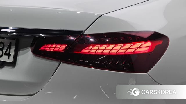 Mercedes-Benz E-Class W213 id 5003046 из Кореи 15