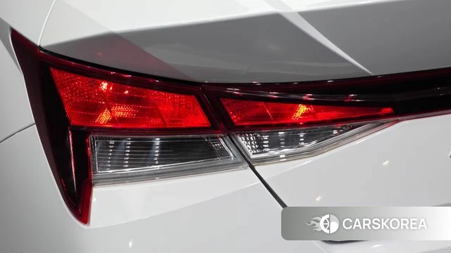 Hyundai Avante Hybrid (CN7) id 4936574 из Кореи 15