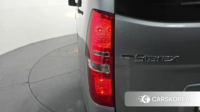 Hyundai The New Grand Starex id 4959340 из Кореи 15