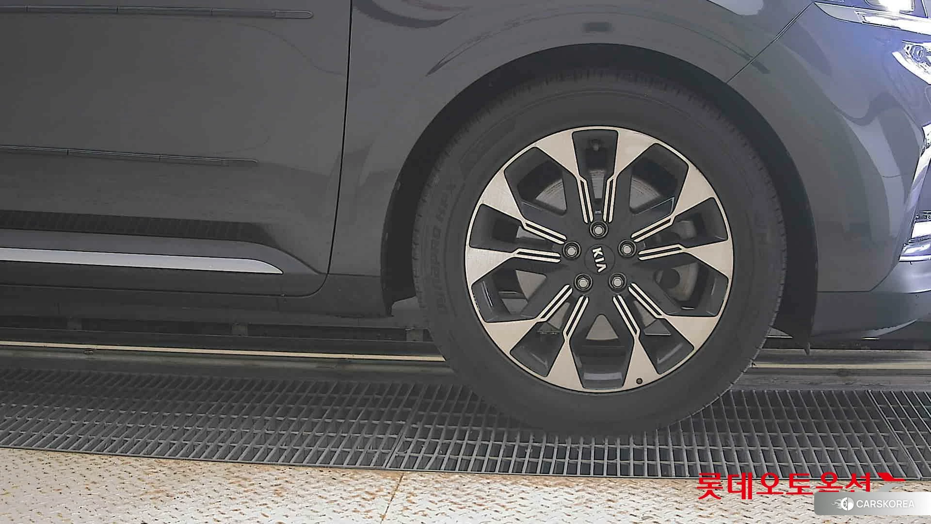 Kia Carnival Limousine id 4984665 из Кореи 15