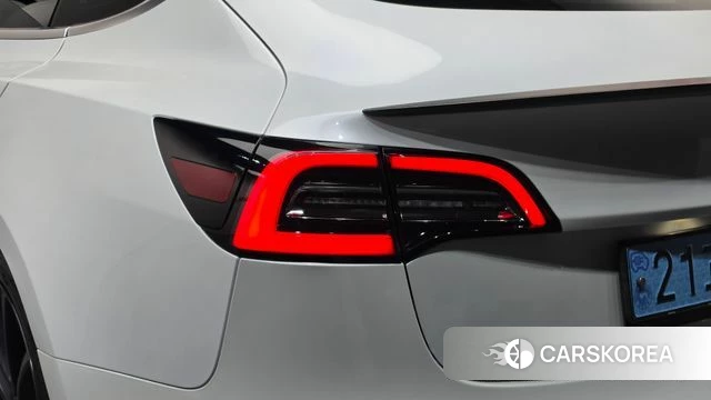 Tesla Model 3 id 4864831 из Кореи 15