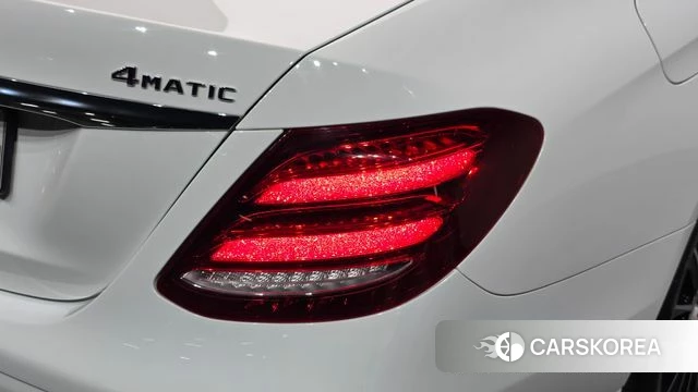 Mercedes-Benz E-Class W213 id 4960191 из Кореи 15