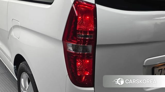 Hyundai The New Grand Starex id 5035045 из Кореи 15