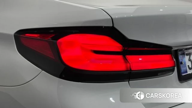 BMW 5 Series (G30) id 5033683 из Кореи 15