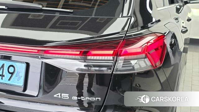 Audi Q4 e-Tron (F4) id 5011203 из Кореи 15