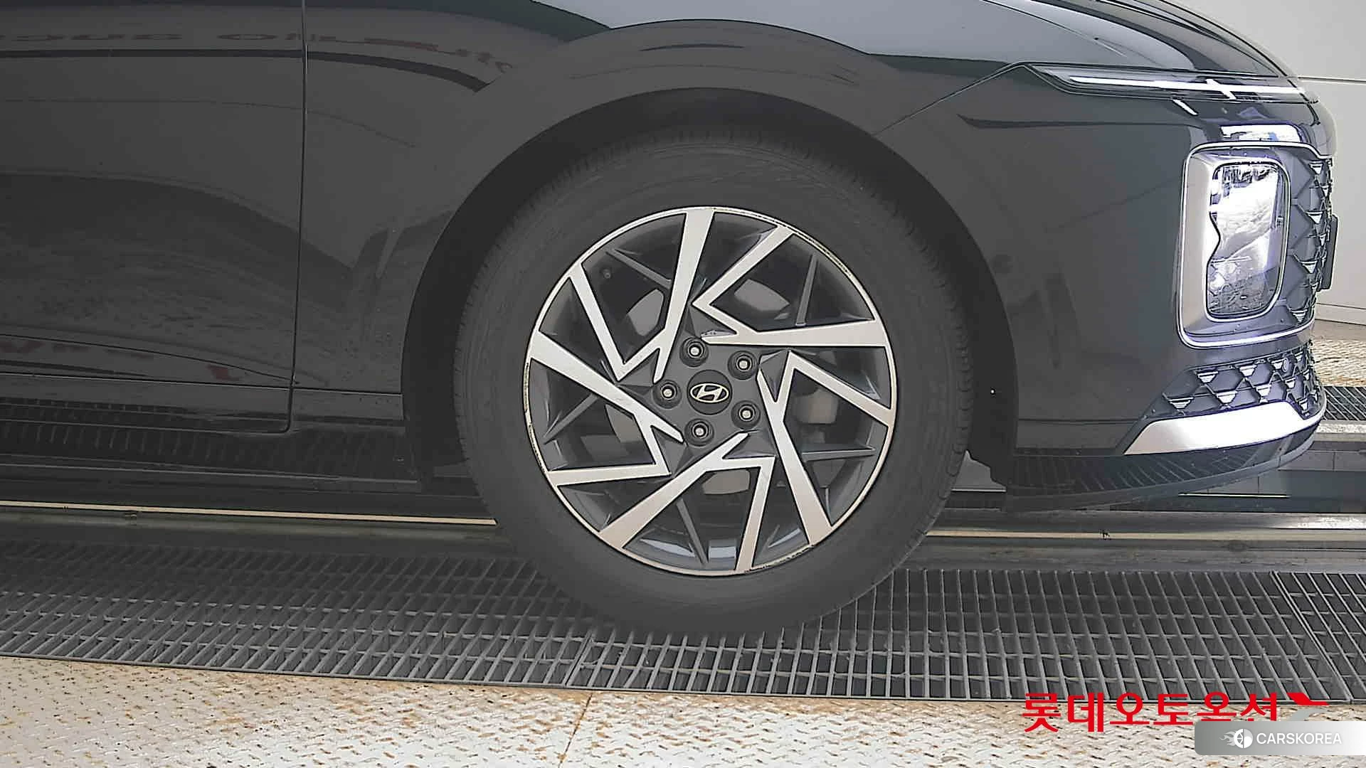 Hyundai Grandeur Hybrid id 4984617 из Кореи 15