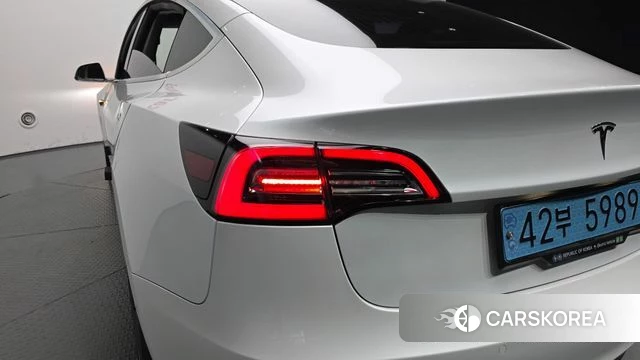 Tesla Model 3 id 4702951 из Кореи 15