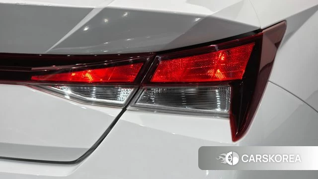 Hyundai Avante Hybrid (CN7) id 4942069 из Кореи 15