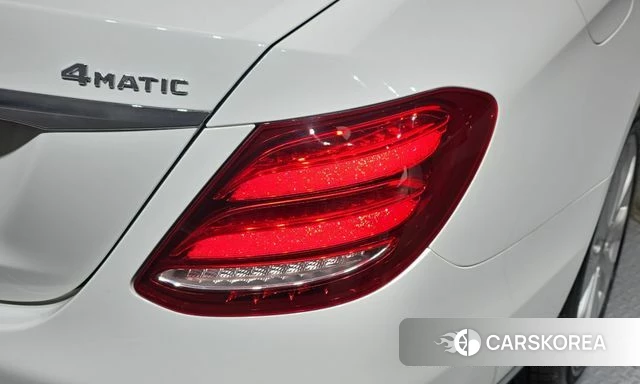 Mercedes-Benz E-Class W213 id 4943458 из Кореи 16