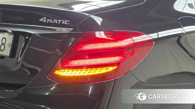 Mercedes-Benz E-Class W213 id 4978257 из Кореи 15
