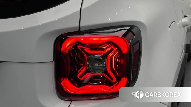Jeep Renegade id 4923200 из Кореи 15