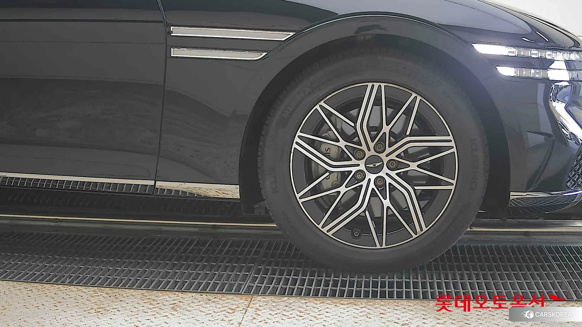 Hyundai G90 id 5001049 из Кореи 15