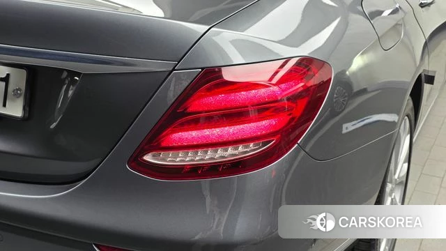 Mercedes-Benz E-Class W213 id 5048106 из Кореи 15