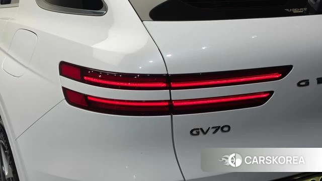 Genesis GV70 id 4986247 из Кореи 15