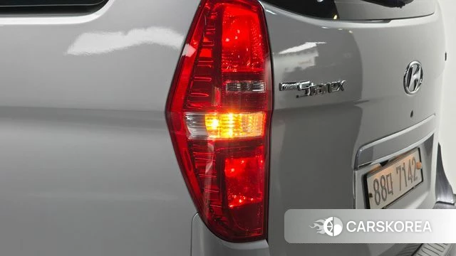 Hyundai The New Grand Starex id 4759257 из Кореи 15