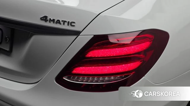 Mercedes-Benz E-Class W213 id 4988035 из Кореи 15