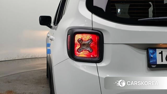 Jeep Renegade id 5027644 из Кореи 15
