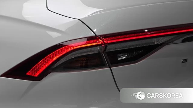 Hyundai The New Grandeur IG Hybrid id 5012332 из Кореи 15