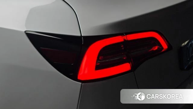 Tesla Model 3 id 4993030 из Кореи 15