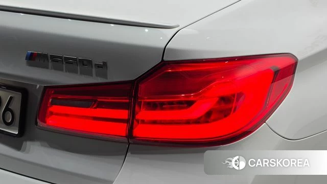 BMW 5 Series (G30) id 5018729 из Кореи 15