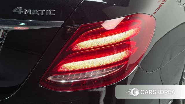 Mercedes-Benz E-Class W213 id 5003965 из Кореи 15