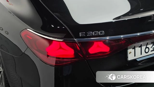 Mercedes-Benz E-Class W214 id 5016325 из Кореи 15