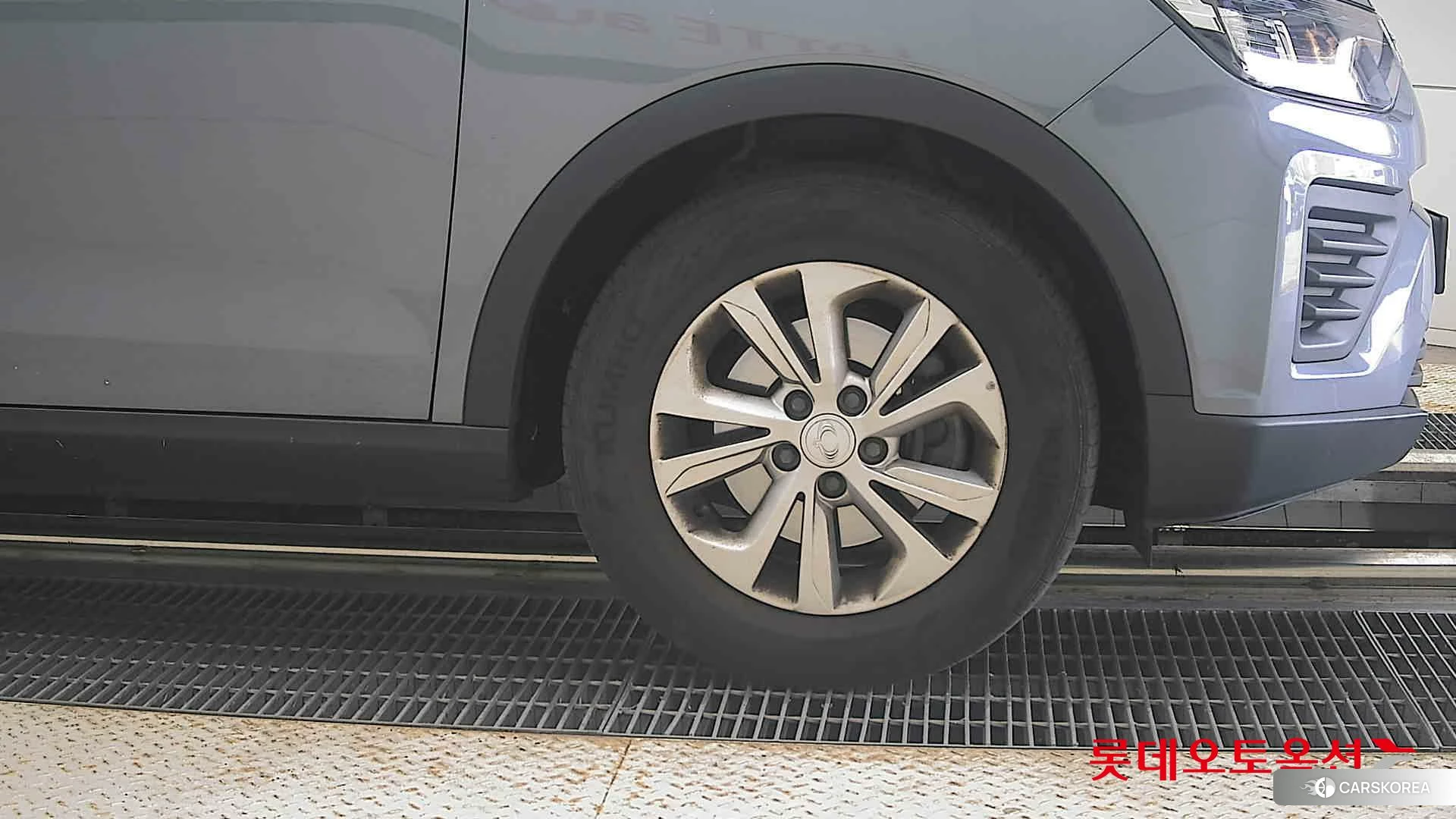 SsangYong Tivoli id 4984721 из Кореи 15