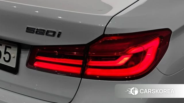 BMW 5 Series (G30) id 5013581 из Кореи 16