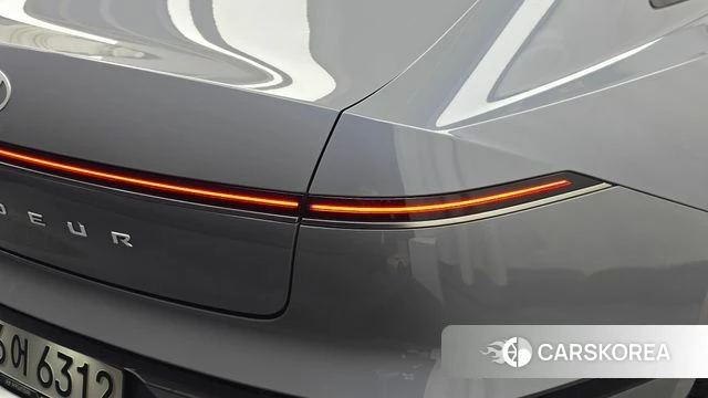 Hyundai Grandeur Hybrid (GN7) id 5052056 из Кореи 15