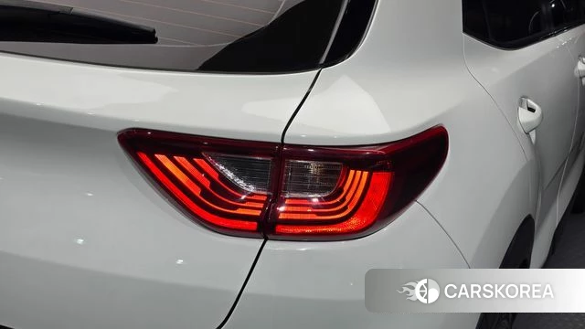 Kia Stonic id 5014082 из Кореи 15