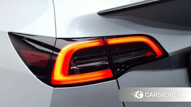 Tesla Model Y id 4400647 из Кореи 15