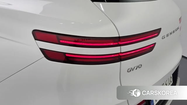 Genesis GV70 id 5033508 из Кореи 15