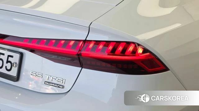 Audi A7 (4K) id 4967073 из Кореи 15