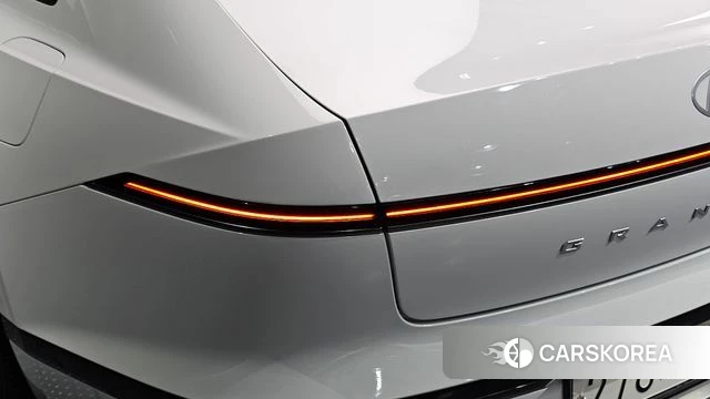 Hyundai Grandeur Hybrid (GN7) id 5002420 из Кореи 15