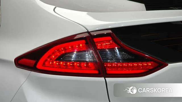 Hyundai Ionic Hybrid id 4765510 из Кореи 15