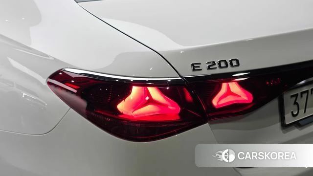 Mercedes-Benz E-Class W214 id 4995275 из Кореи 15