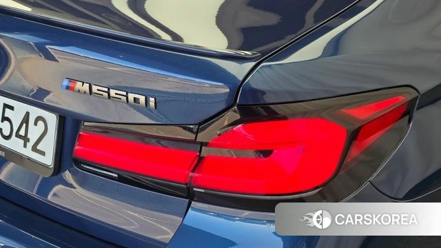 BMW 5 Series (G30) id 4951639 из Кореи 15