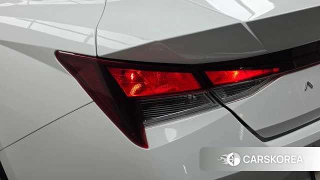 Hyundai Avante Hybrid (CN7) id 5002486 из Кореи 15