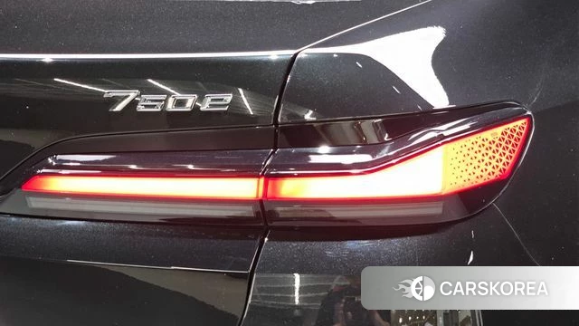 BMW 7 Series (G70) id 4975398 из Кореи 15