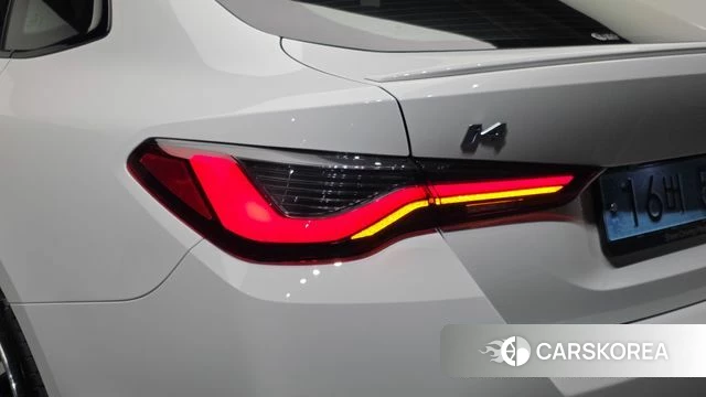 BMW i4 id 5027045 из Кореи 15