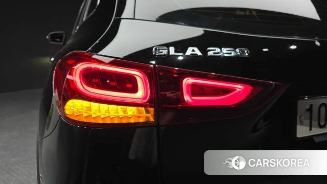 Mercedes-Benz GLA - Class H247 id 5023231 из Кореи 15